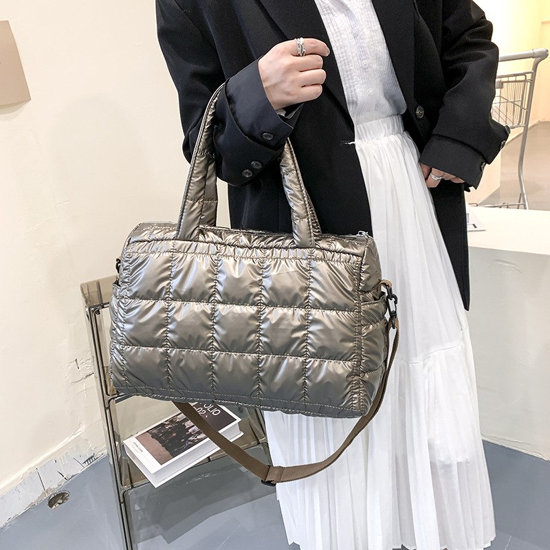 Winter Space Cotton Handbags T - Luxury Quilted Bags avis et prix